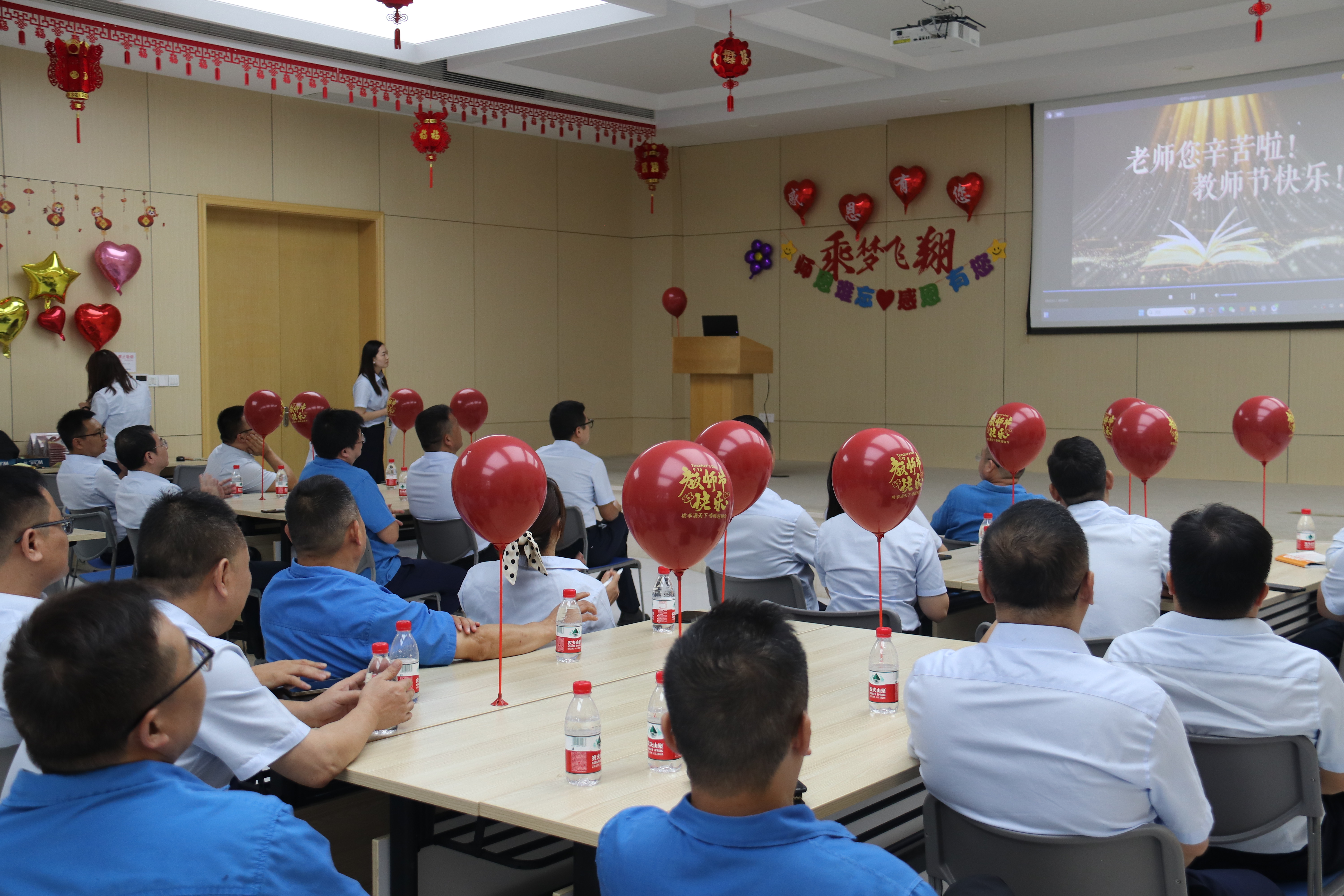 PG�齫������Ѱ�����-pg�齫�����������°��ȫ-��ɫ��Դ��